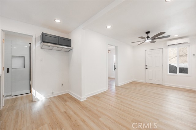 Property photo of 10013 Flora Vista