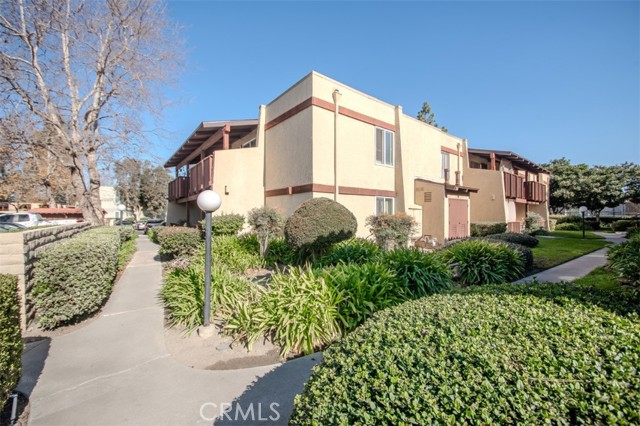 Property photo of 1030 W Macarthur