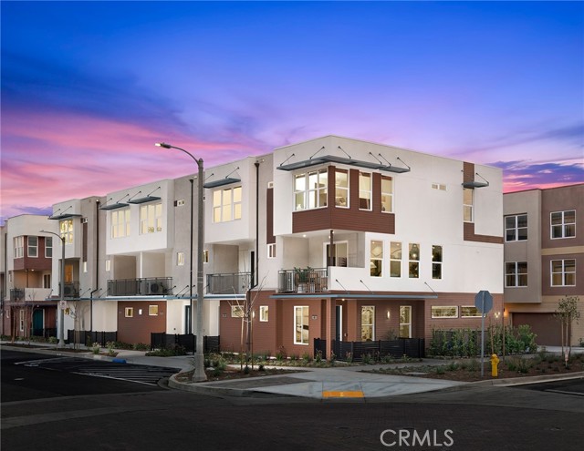 Photo of 641 E Mission Bl