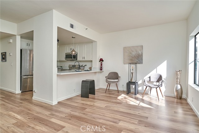 Property photo of 720 W 4th