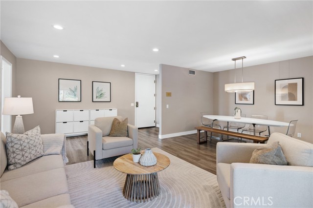 Property photo of 4041 Via Marisol