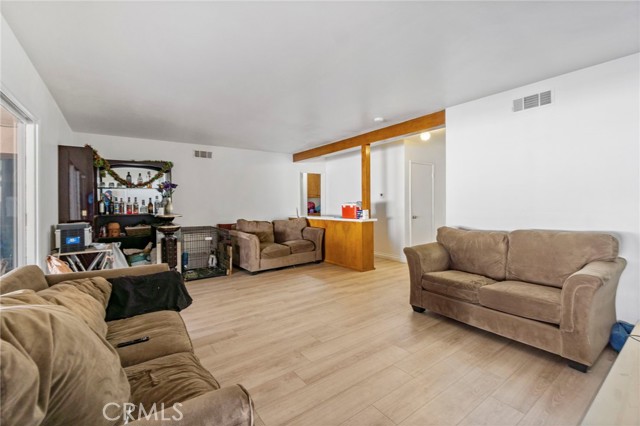 Property photo of 20409 Harvard Way