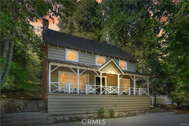 Property photo of 855 Lake DR