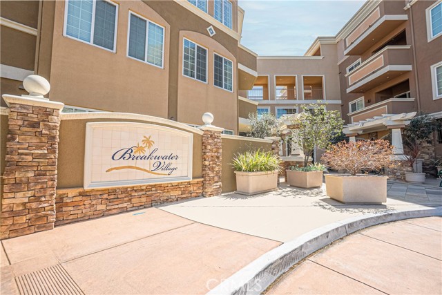 Property photo of 2750 Artesia BL
