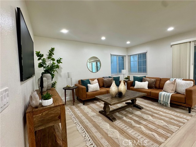 Property photo of 20163 Corona ST
