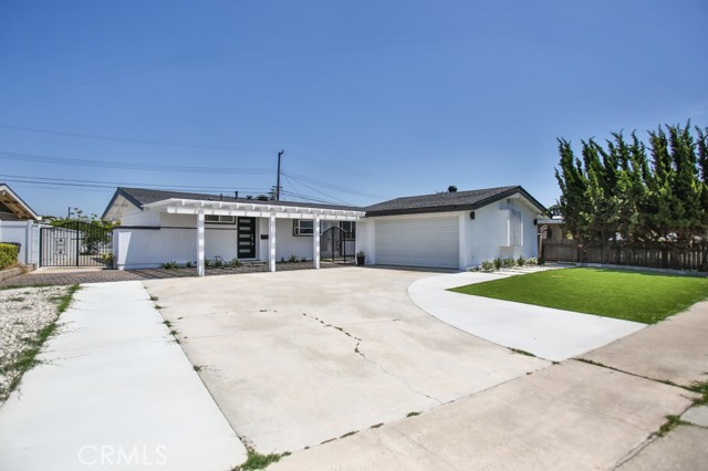 Property photo of 13282 Cherry ST