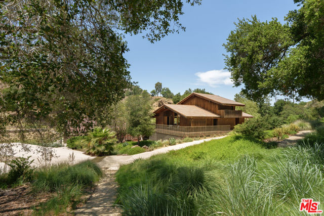 Property photo of 421 Westlake BL