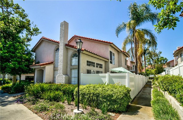 Property photo of 10 Buttercup