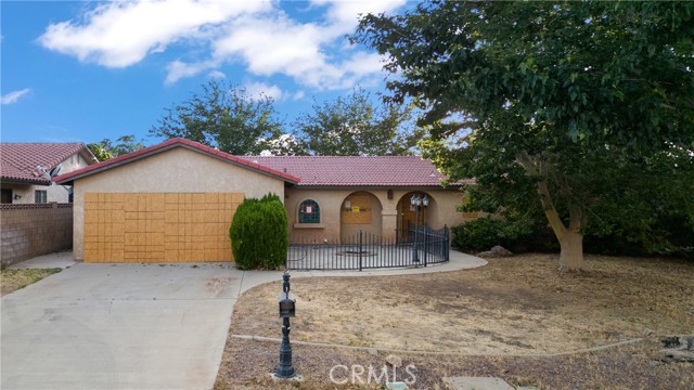 Property photo of 42865 Normandy LN