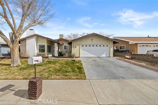 Property photo of 44934 Hanstead AV