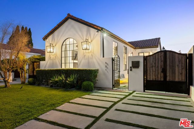 Property photo of 521 N Formosa AV