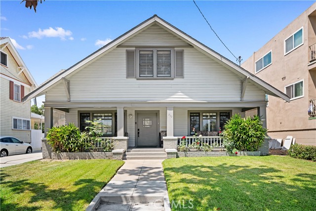 Property photo of 909 N. STONEMAN AVE