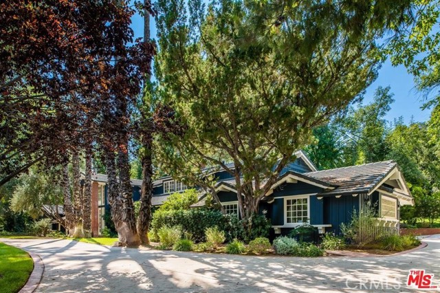 Property photo of 5255 ROUND MEADOW RD