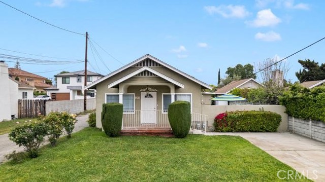 Property photo of 6318 Lemon AV