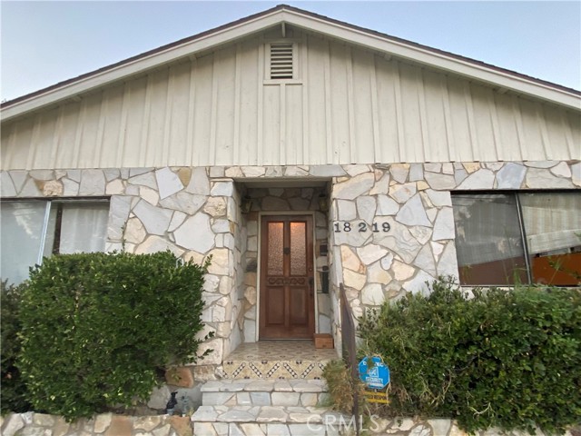 Property photo of 18219 Rayen ST