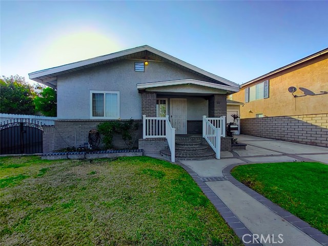 Property photo of 131 S Flower AV