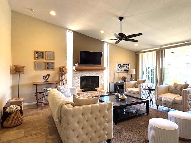 Property photo of 75114 Concho DR