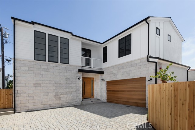 Property photo of 1594 Redlands PL