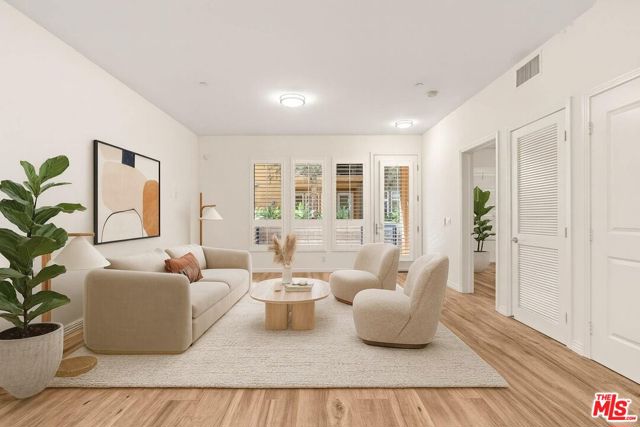 Property photo of 4050 Glencoe AV