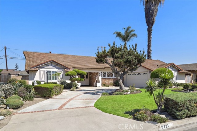 Property photo of 9731 Halekulani DR
