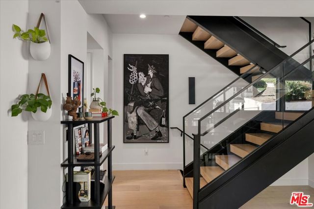 Property photo of 3225 Rowena AV