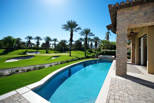 Property photo of 43188 Via Lucca