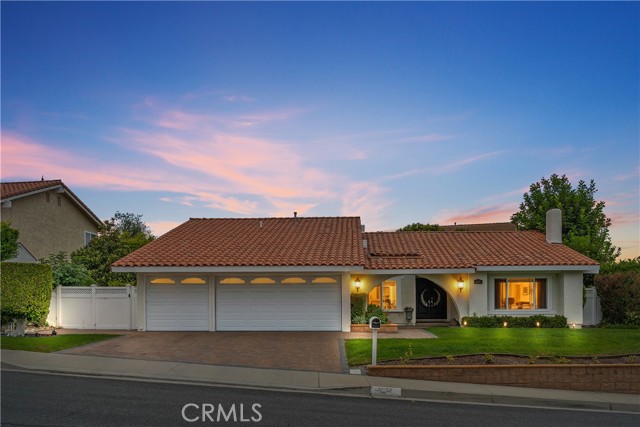 Photo of 4077 Rousseau Ln