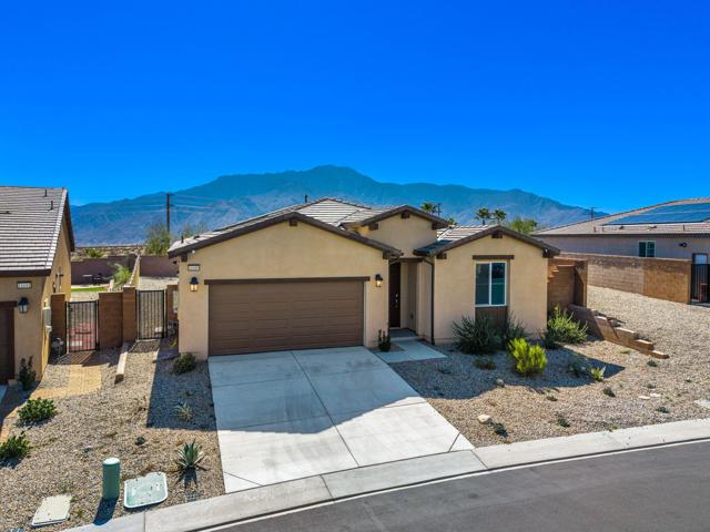Property photo of 11689 S Crescent ST