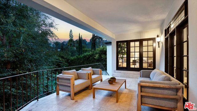 Property photo of 1163 Angelo DR