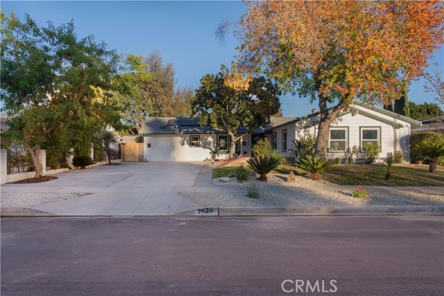 Photo of 7430 Ponce Av