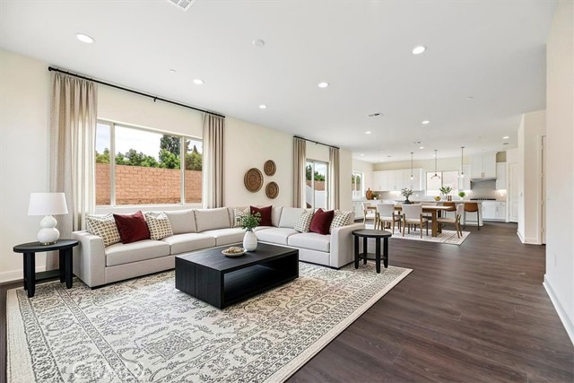 Photo of 1452 Moore St