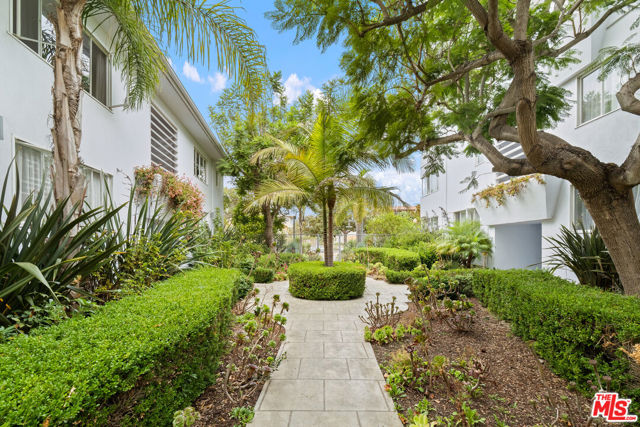 Property photo of 130 San Vicente BL