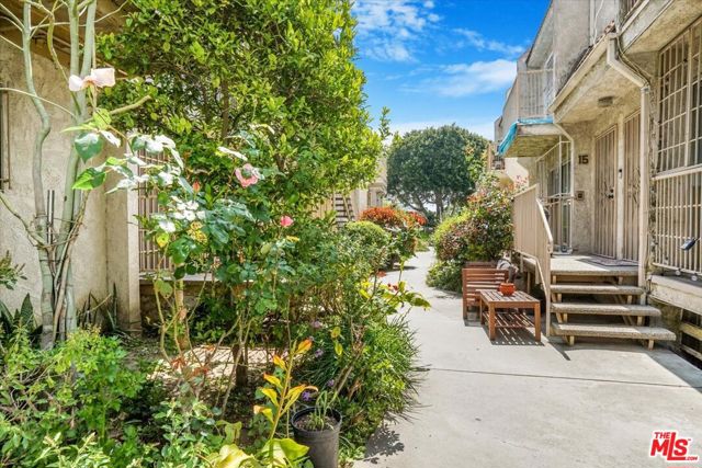 Property photo of 903 New Depot ST