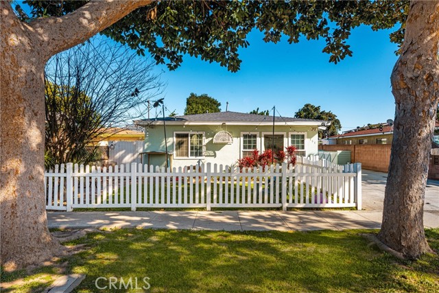 Property photo of 151 S Parker ST