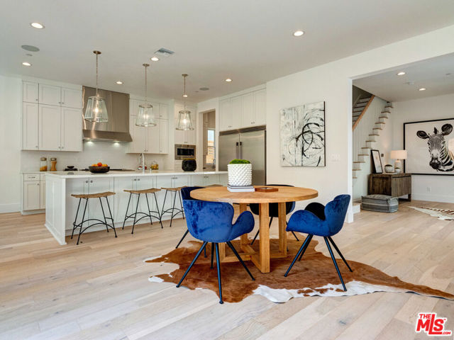 Property photo of 744 Almar AV