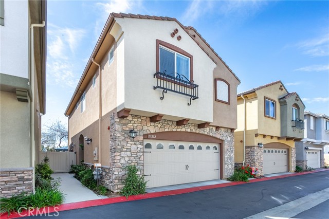 Property photo of 21212 Ingomar CT