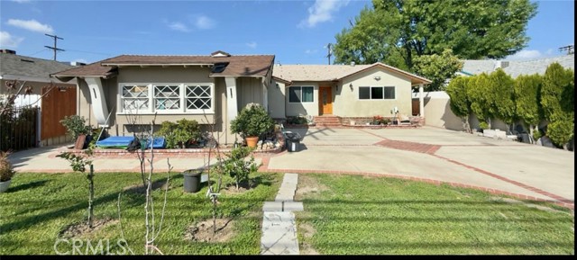 Property photo of 5921 Fallbrook AV
