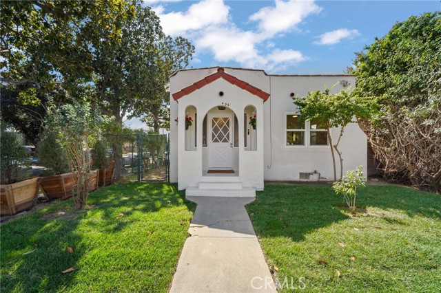 Property photo of 496 E 53rd