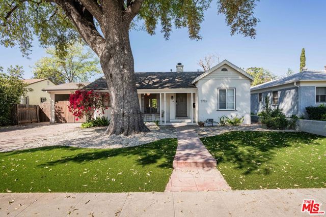 Property photo of 5753 Mammoth AV