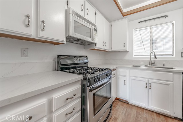 Property photo of 955 E 3rd ST