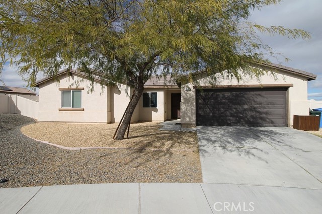 Property photo of 913 Wren CT