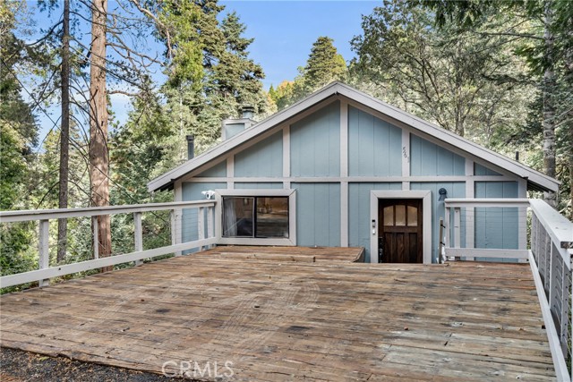 Property photo of 561 Dover CT