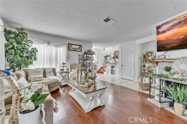 Property photo of 1230 S Cypress AV
