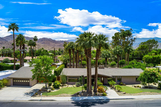 Property photo of 74619 Fairway DR