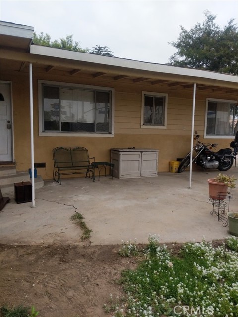 Property photo of 207 N Raymond AV