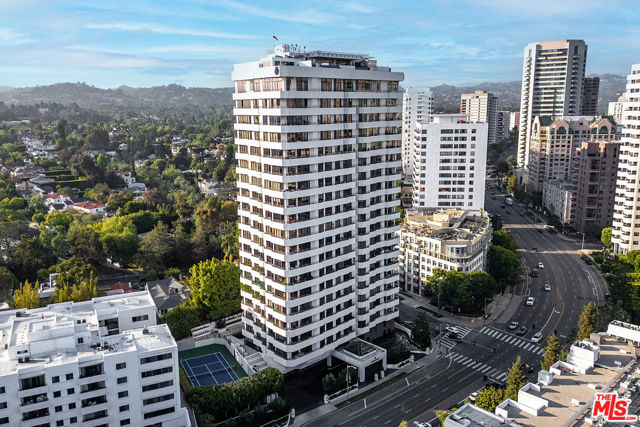 Property photo of 10601 Wilshire BL