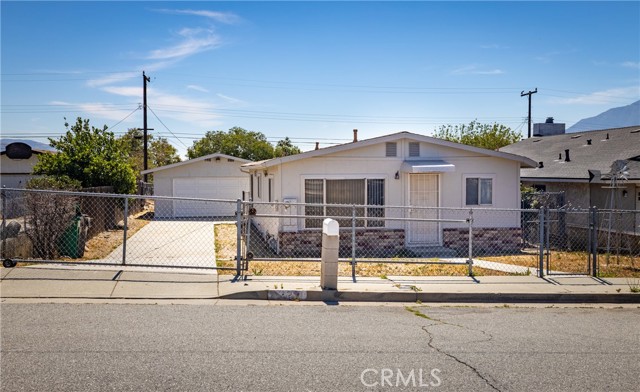 Property photo of 1322 N Blanchard ST