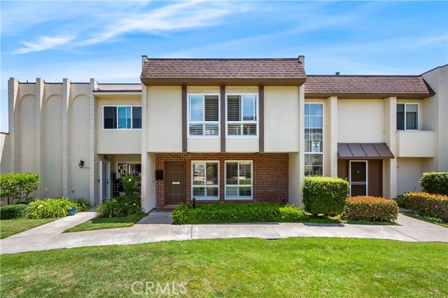 Property photo of 9705 Port Royal CR