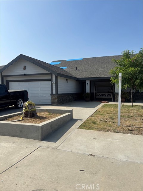 Property photo of 13841 Cobblestone CT