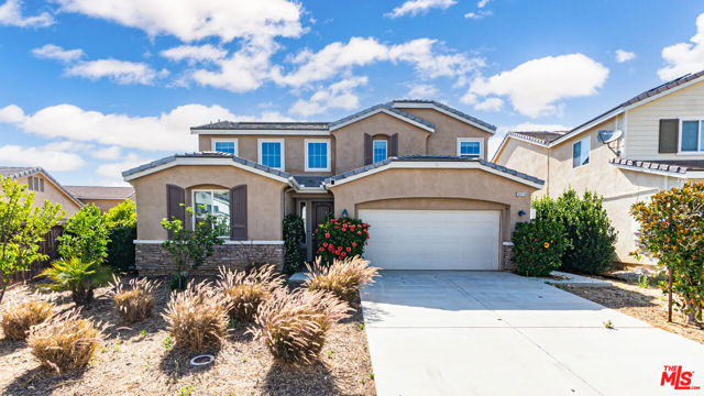 Property photo of 26619 Iron Mountain ST
